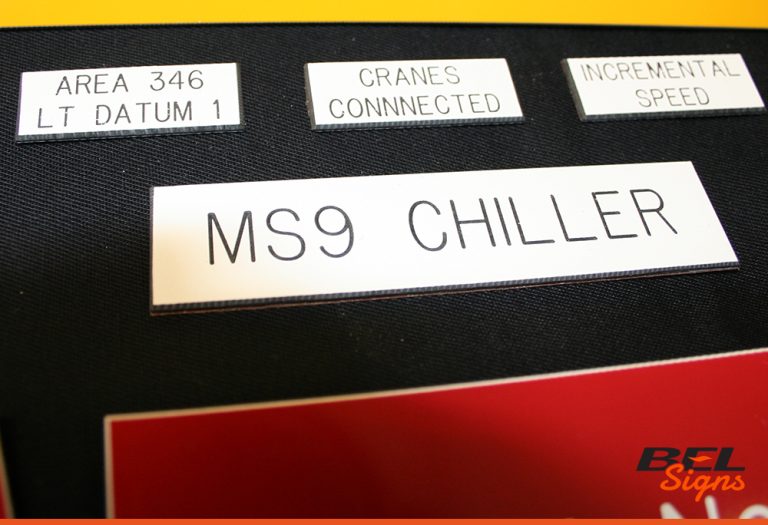 Engraving on labels for industry trades and engineering